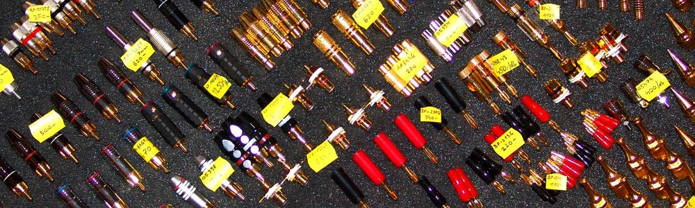 Csatlakozók, kiegészítők