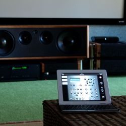 Clarus multimédiás hálózat vezérlő Clarus multimédiás hálózat vezérlő